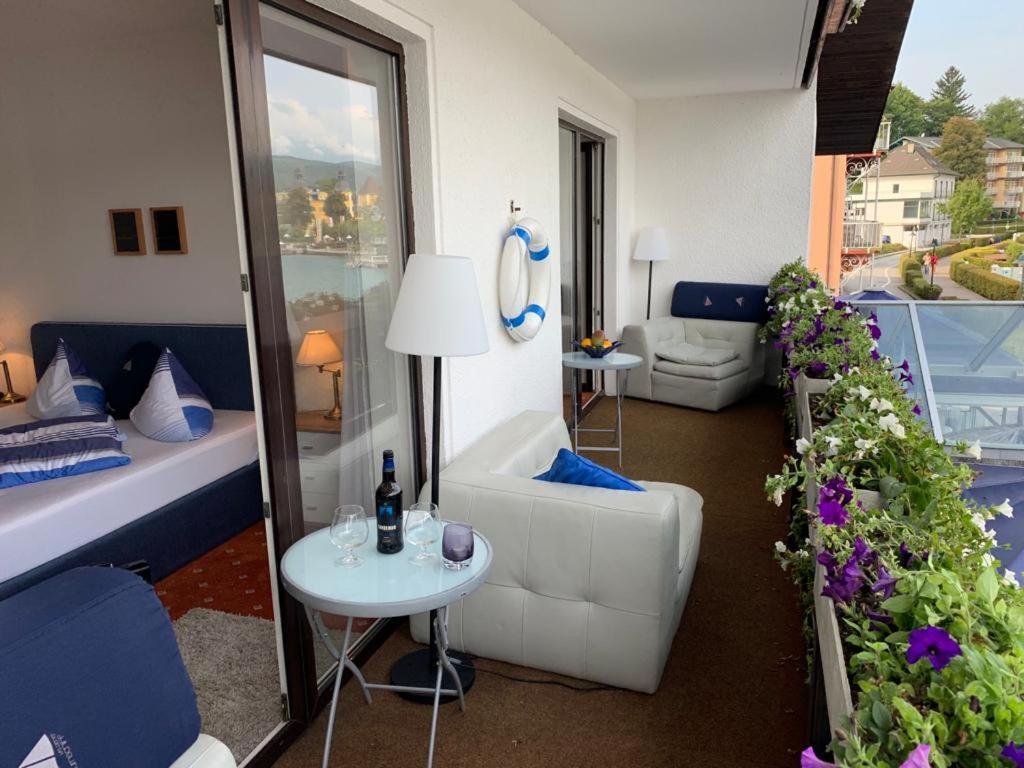 Hotel-Restaurant "Veldener Traumschiff" Direkt Am See In 2Min Im Zentrum Фельден-ам-Вёртер-Зе Экстерьер фото